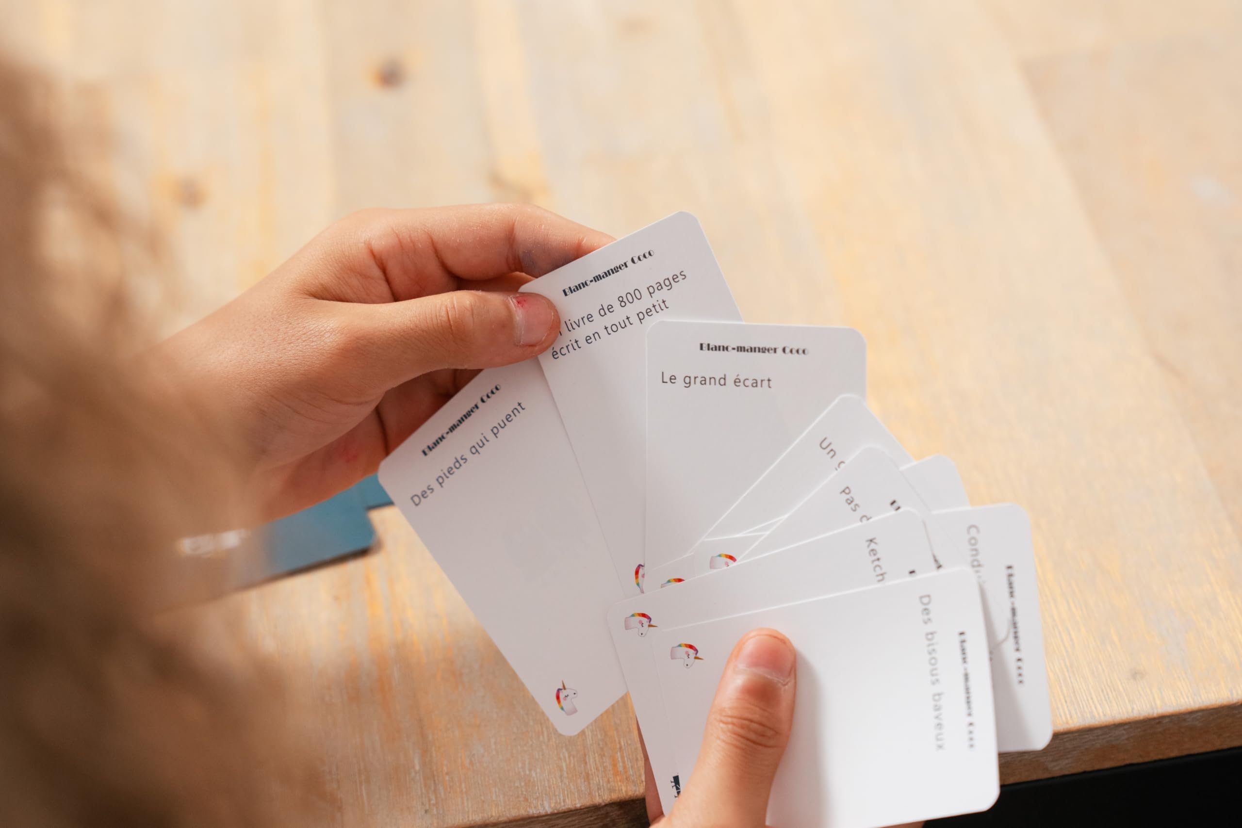 blanc-manger-coco-junior-ma-tresse-en-maillot-jeu-de-cartes-famille image 7