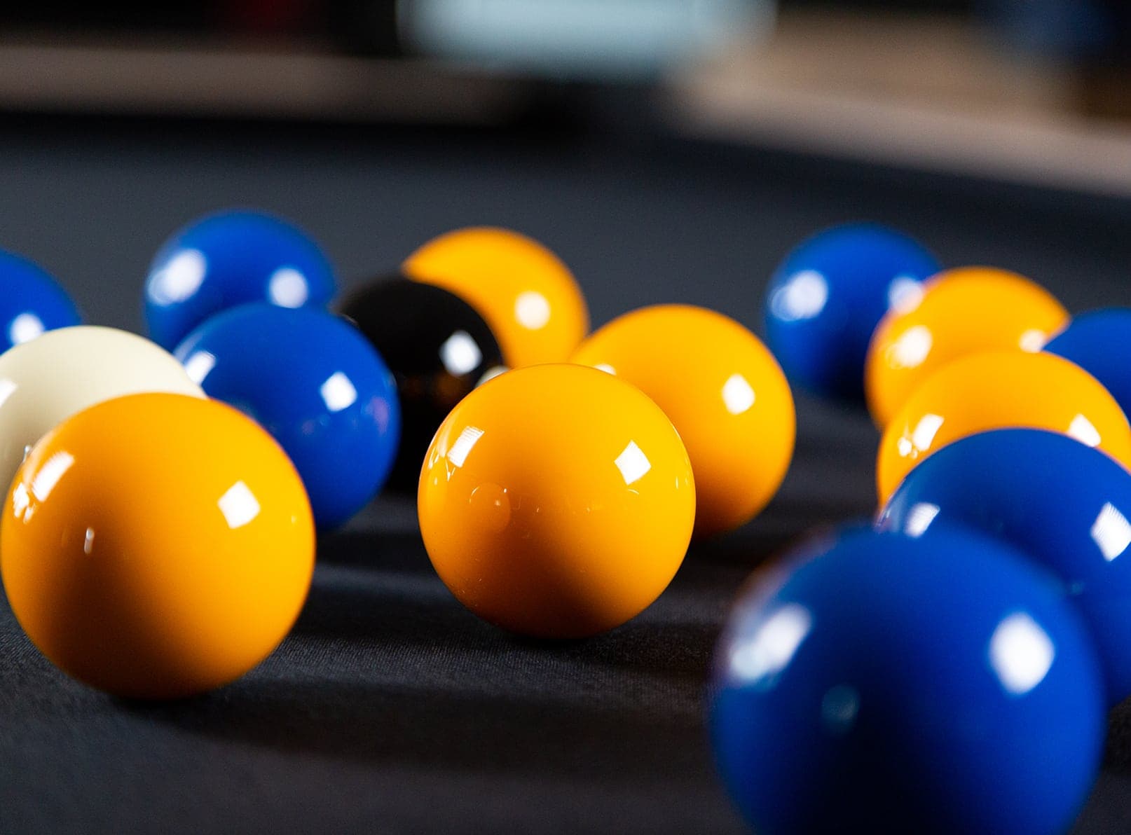rene-pierre-bille-de-billard-jeu-anglais-jaune-bleu-57mm image 3