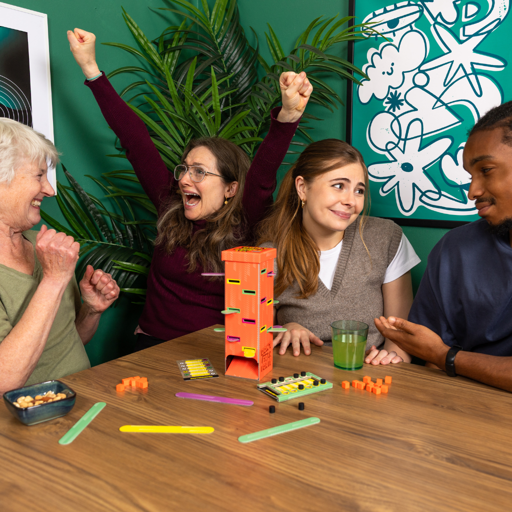 big-potato-games-don-t-fall-for-it-jeu-d-ambiance-orange-bluff image 2