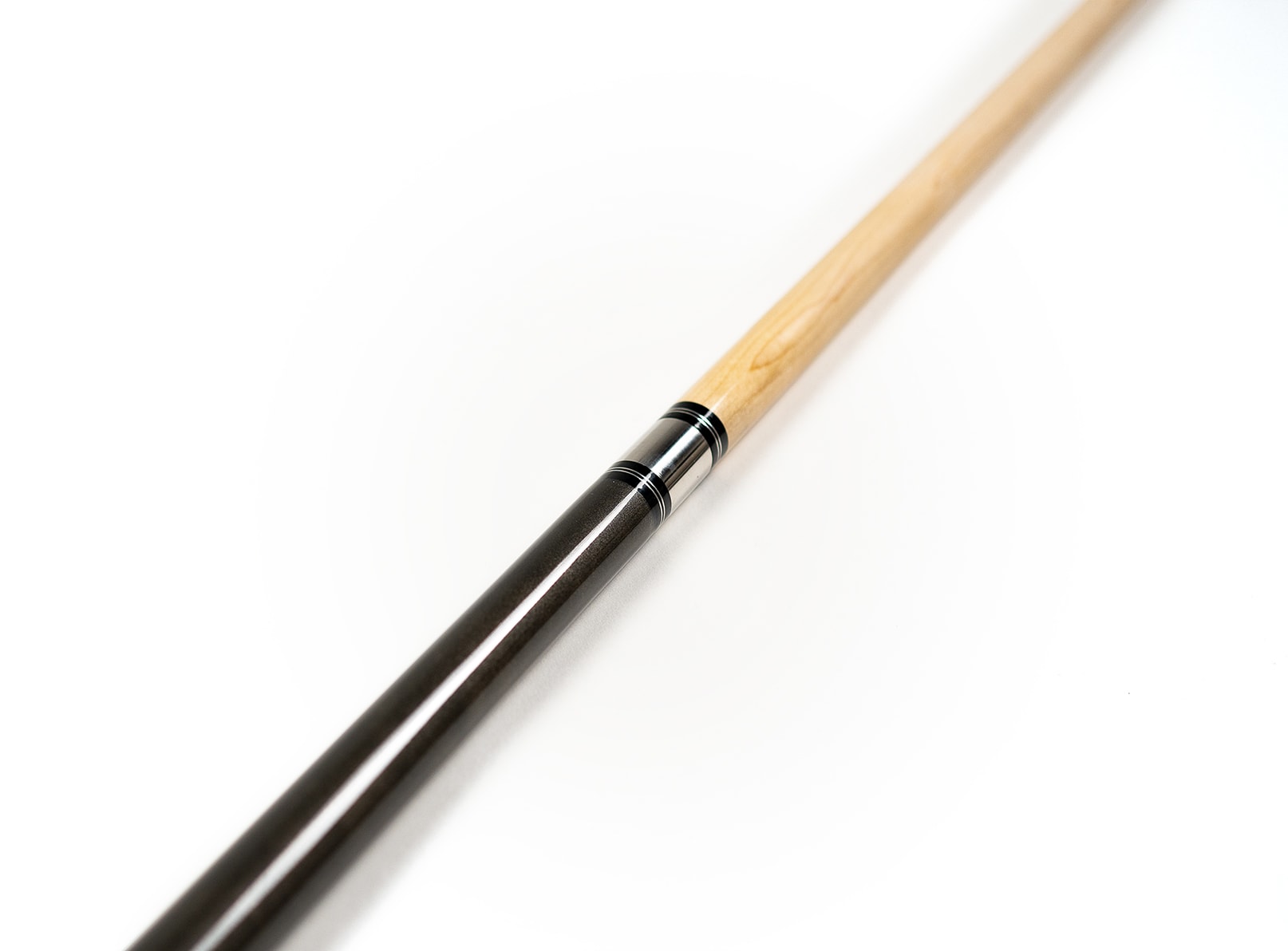 ren-pierre-alpha-grise-queue-de-billard-grip-soft-touch image 3